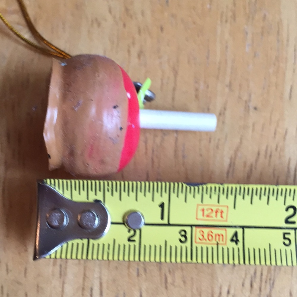 Free! Apple phone charm in good condition - Picture 5 of 5